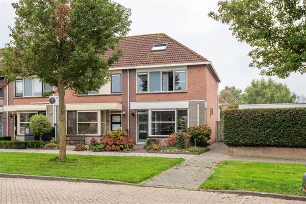 Woning Duifkruid 61 Tiel