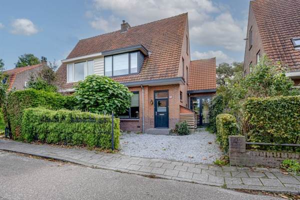 Woning Paulinelaan 14 Muiderberg