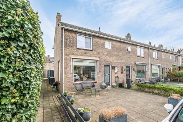 Woning Ribeslaan 21 Schiedam