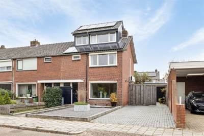 Woning Jan Sluyterslaan 17 Almelo