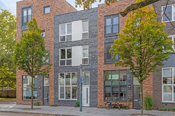 Woning Willem Brakmanstraat 6 Enschede