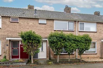 Woning Azaleastraat 52 Sommelsdijk