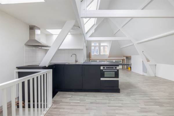 Woning Prins Hendrikkade 142-A 04 Rotterdam