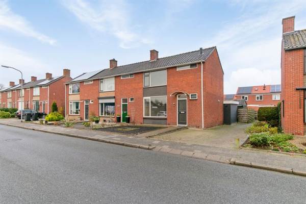 Woning Burgemeester Snaterlaan 78 Oude Pekela