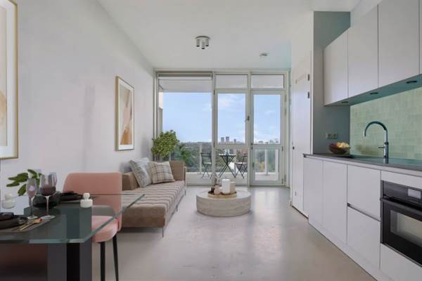 Woning Haarlemmerweg 326 Amsterdam