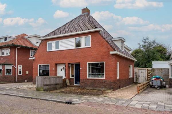 Woning Sportterreinstraat 114 Hoogezand