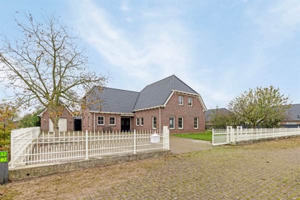 Woning Oosterdiep OZ 52 Emmer-Compascuum