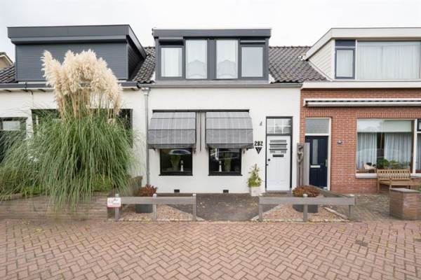 Woning Naaldwijkseweg 282 's-Gravenzande