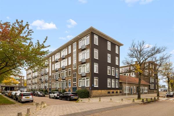 Woning Anna van Burenstraat 21- 3 Amsterdam