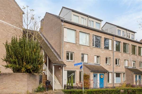 Woning Deken van Roestellaan 2 Rosmalen