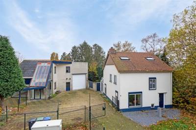 Woning Pastoor van Breugelstraat 8 Bosschenhoofd