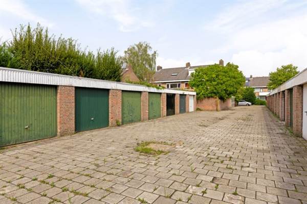 Garage Fontanalaan 5 Eindhoven