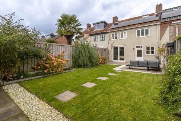 Woning Pastoor van der Meijdenstraat 89 Oisterwijk