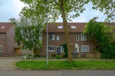 Woning IJsselmeerweg 53 Almere