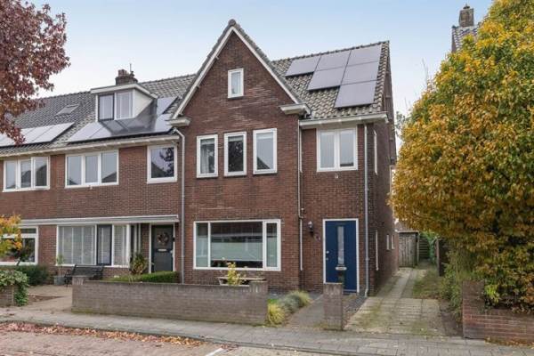 Woning Albert Cuypstraat 4 Hengelo (OV)