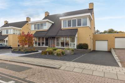 Woning van Ruysdaelstraat 16 Brunssum