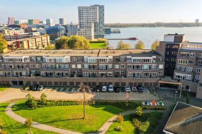 Woning Vollenhoveschans 37 Almere