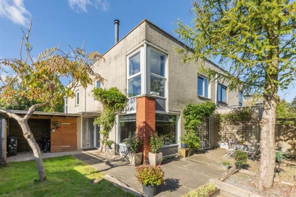Woning Marga Klompélaan 86 Amsterdam