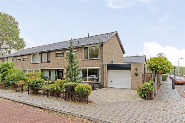 Woning Leliestraat 18 Spijkenisse