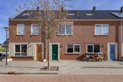 Woning Grote Waard 51 Zwaag