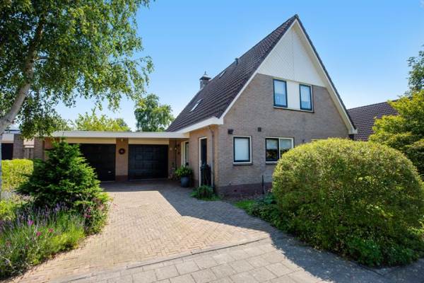 Woning Hofkesland 12 Andijk