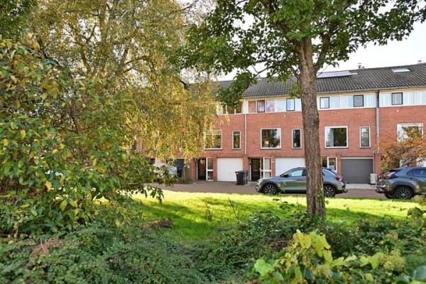 Woning E. de Bruynstraat 110 Naarden
