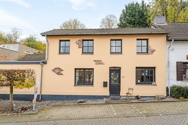 Woning Grachtstraat 37 Schin op Geul