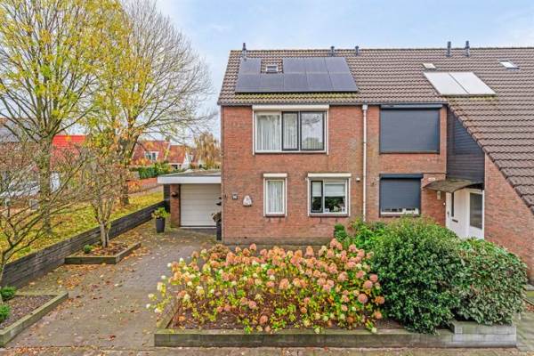 Woning Douwemastins 21 Leeuwarden