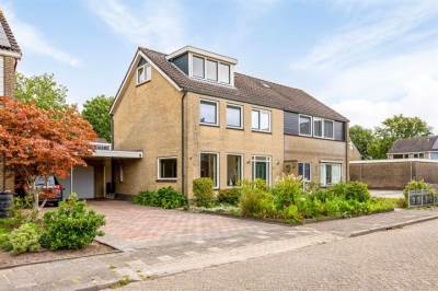 Woning Uranusstraat 18 Sint Nicolaasga