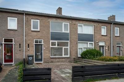 Woning Dr.K.D. Schönfeldstraat 19 Emmen