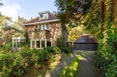 Woning van Lyndenlaan 12 Soest