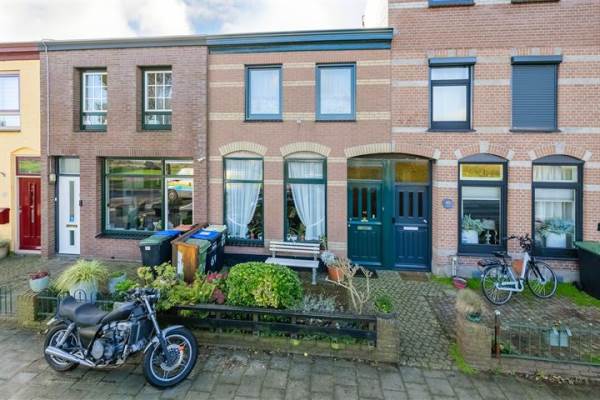 Woning IJmuiderstraatweg 64 IJmuiden