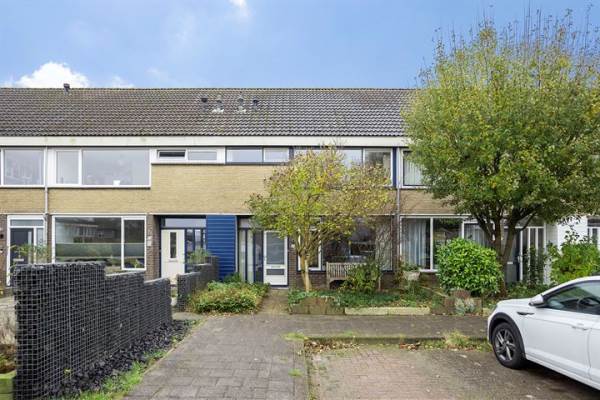 Woning Hellasstrjitte 25 Stiens