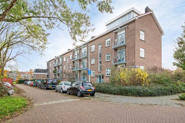 Woning Paulus Potterstraat 21 Alphen aan den Rijn
