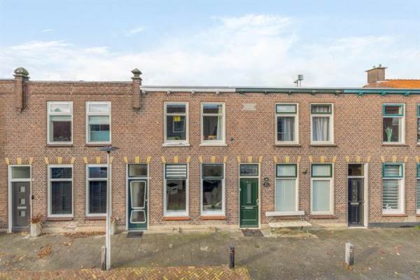 Woning van der Veldstraat 47 Lisse