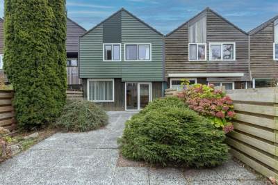 Woning Paardenweide 242 Zwaag