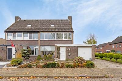 Woning Meester de Haanstraat 29 Leunen