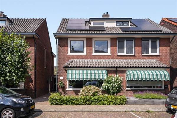Woning Maanstraat 12 Hengelo (OV)