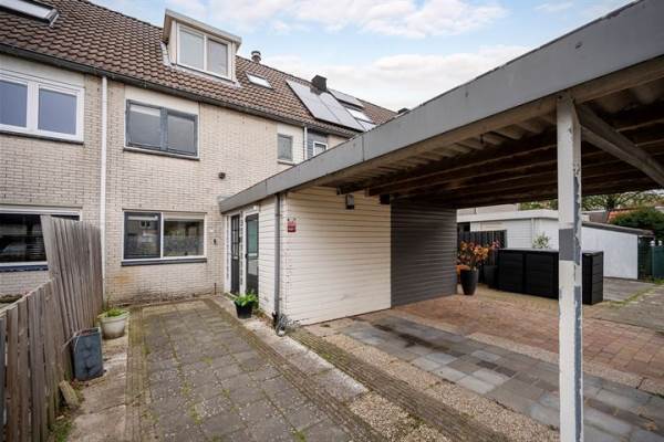 Woning Amerhof 28 Almere