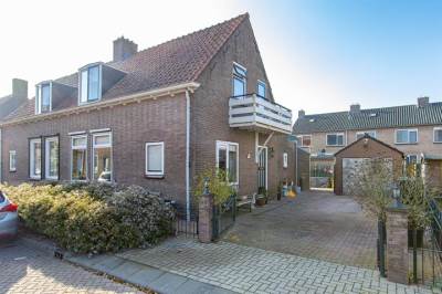 Woning Wilhelminastraat 28 Langerak