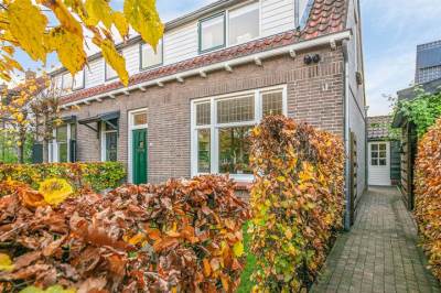 Woning Beatrixlaan 2 Dirksland