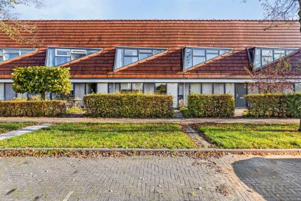 Woning Tuinfluiterlaan 80 Zeewolde