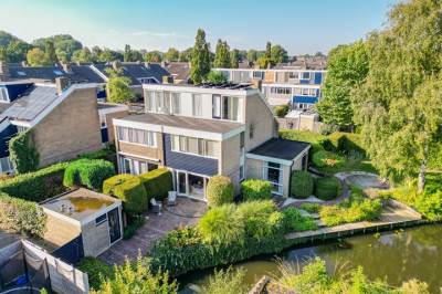 Woning Amaryllislaan 25 Hoogkarspel