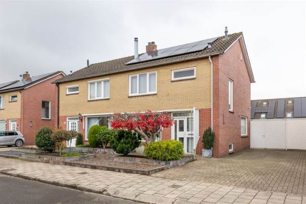 Woning Karel Doormanstraat 37 Haaksbergen