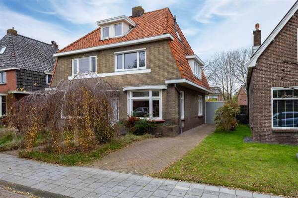 Woning Rhebruggenstraat 16 Assen