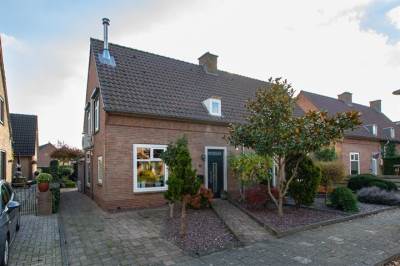 Woning Pastoor van Sonsbeeckstr 33 Stokkum
