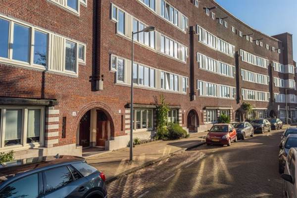 Woning Afrikanerplein 5- 2 Amsterdam