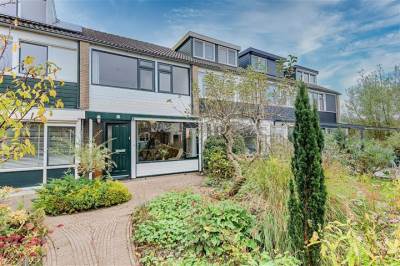 Woning Mr.J.C.Bührmannlaan 34 Weesp