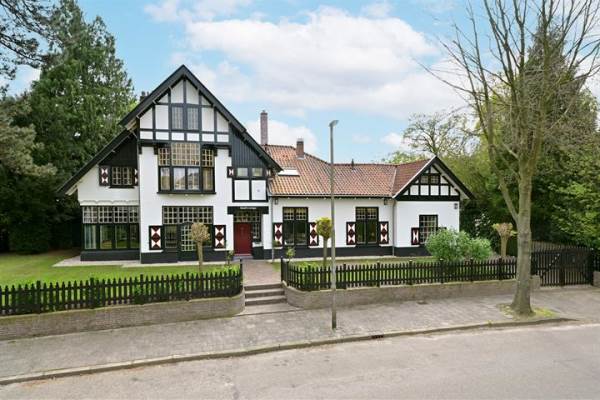 Woning Nieuwe Hilversumseweg 12 Bussum