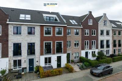 Woning Spoorbaan 19 Hellevoetsluis